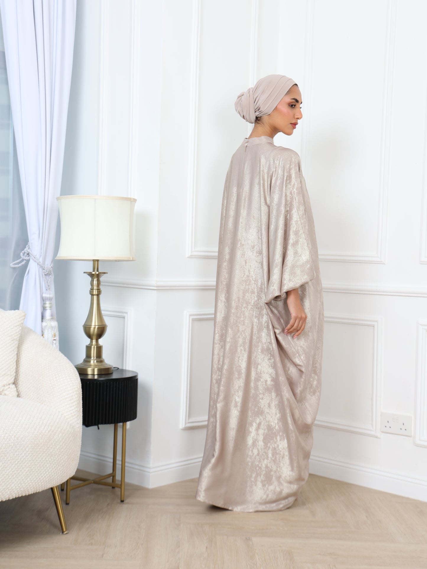 Asymmetric kaftan