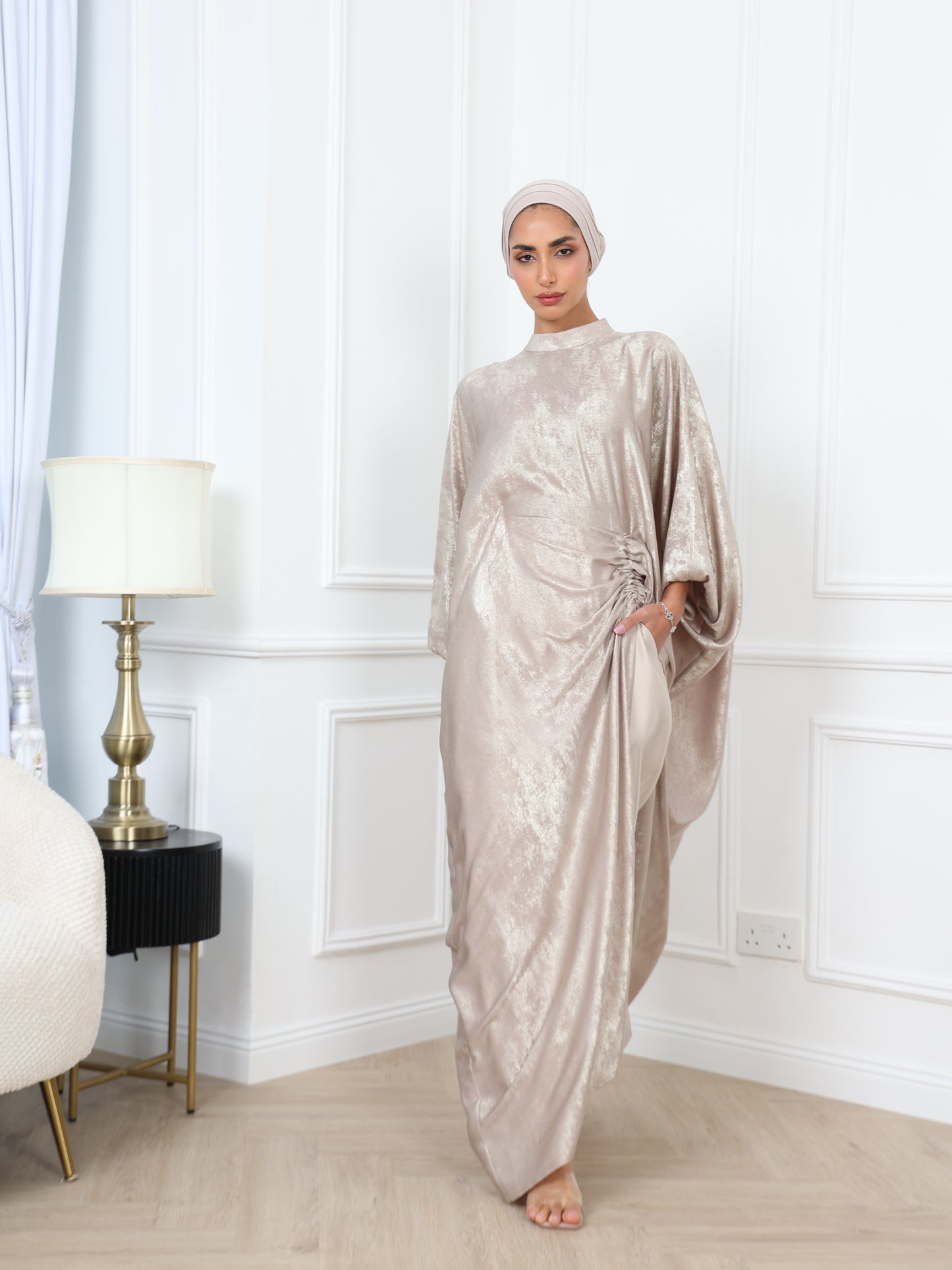 Asymmetric kaftan